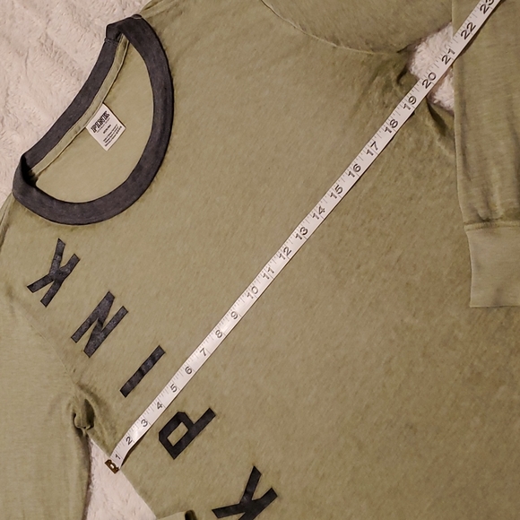 Victoria's Secret PINK long sleeve tee - Picture 2 of 8